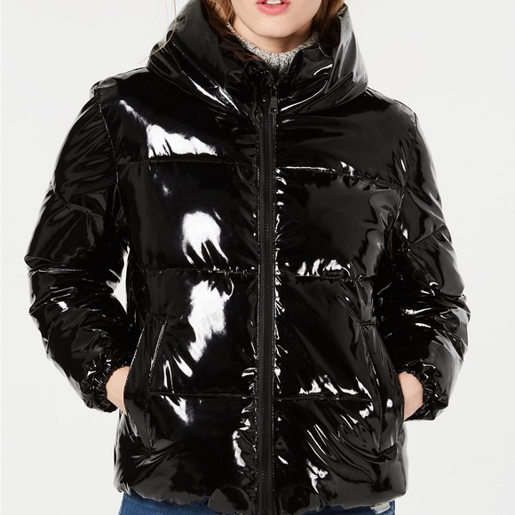 Kendall & Kylie Jackets & Blazers - NWT✨Kendall + Kylie｜Cropped Shine Puffer Coat